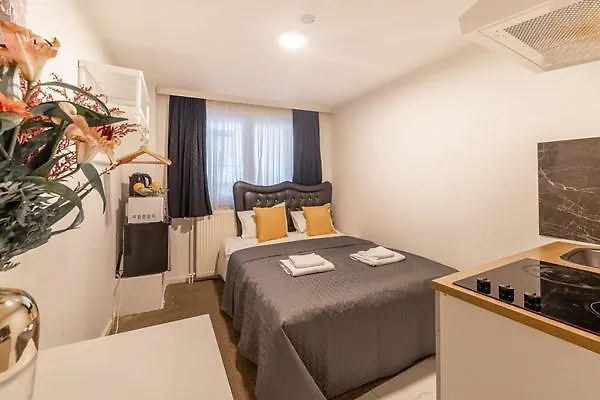 Apartamento Palais Gare Du Nord Bruselas Bélgica